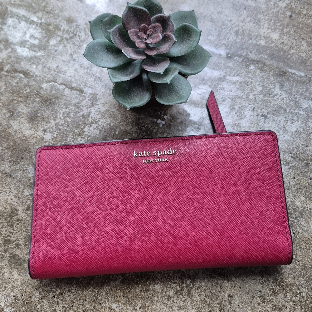 Kate Spade New York Cameron Large Slim Bifold Deep Red Saffiano Leather Wallet